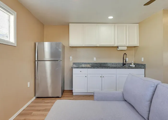 3 Mi To Lookout Mtn! Gem W/ Fire Pit + Fenced Yard Apartment Phoenix