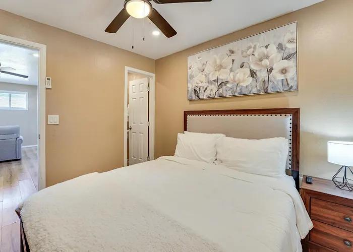 Apartament 3 Mi To Lookout Mtn! Gem W/ Fire Pit + Fenced Yard *